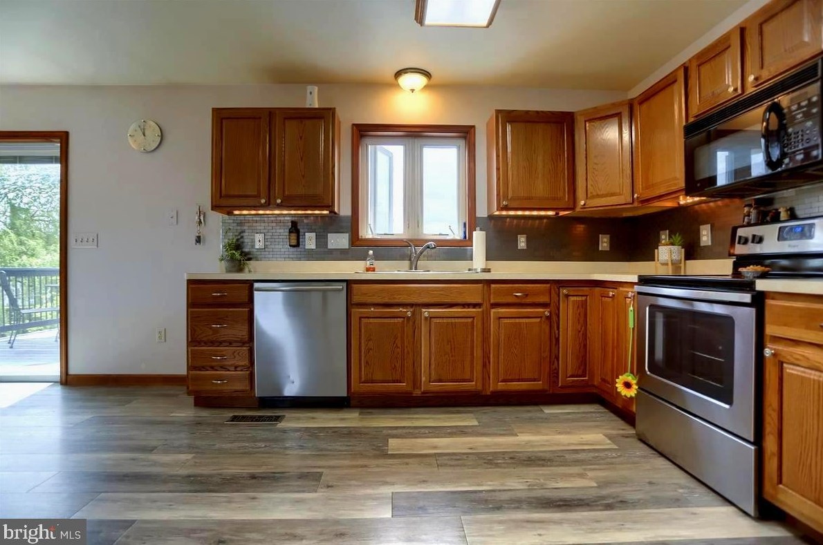 30 Delaware Dr, York Haven, PA 17370