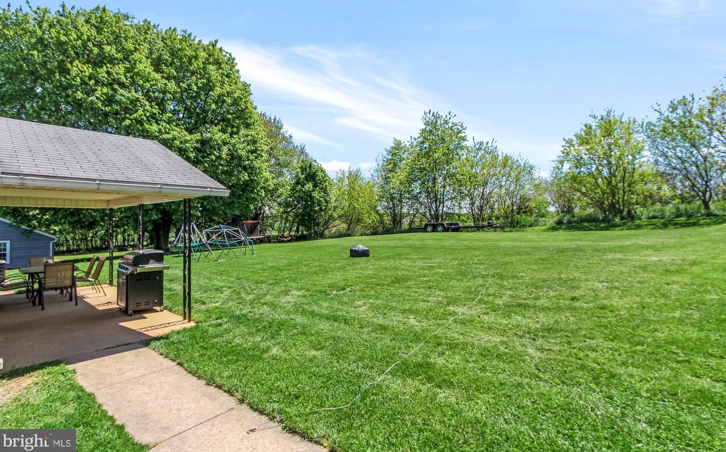 88 Penn St, Bittersville PA  17366-9669 exterior