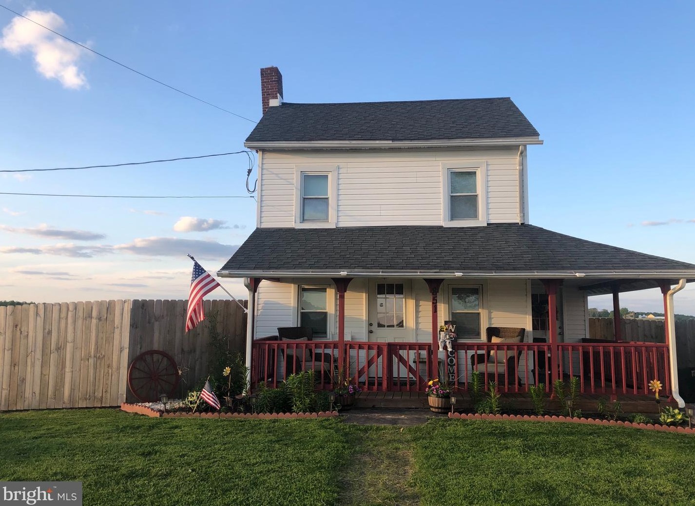 851 Graceton Rd, Fawn Grove, PA 17321-9562
