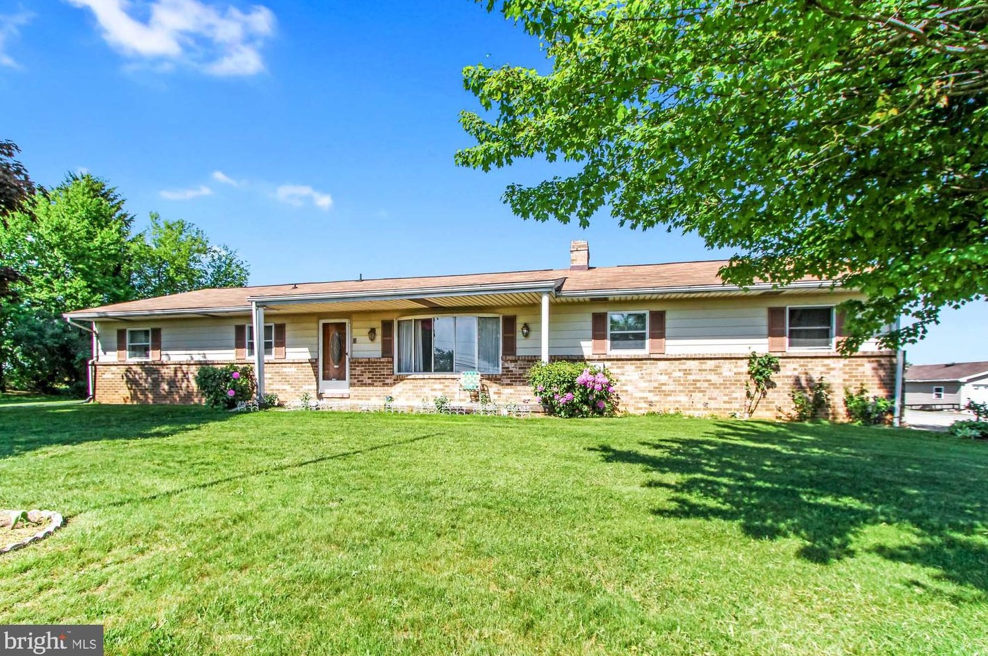 2425 Delta Rd, Brogue, PA 17309