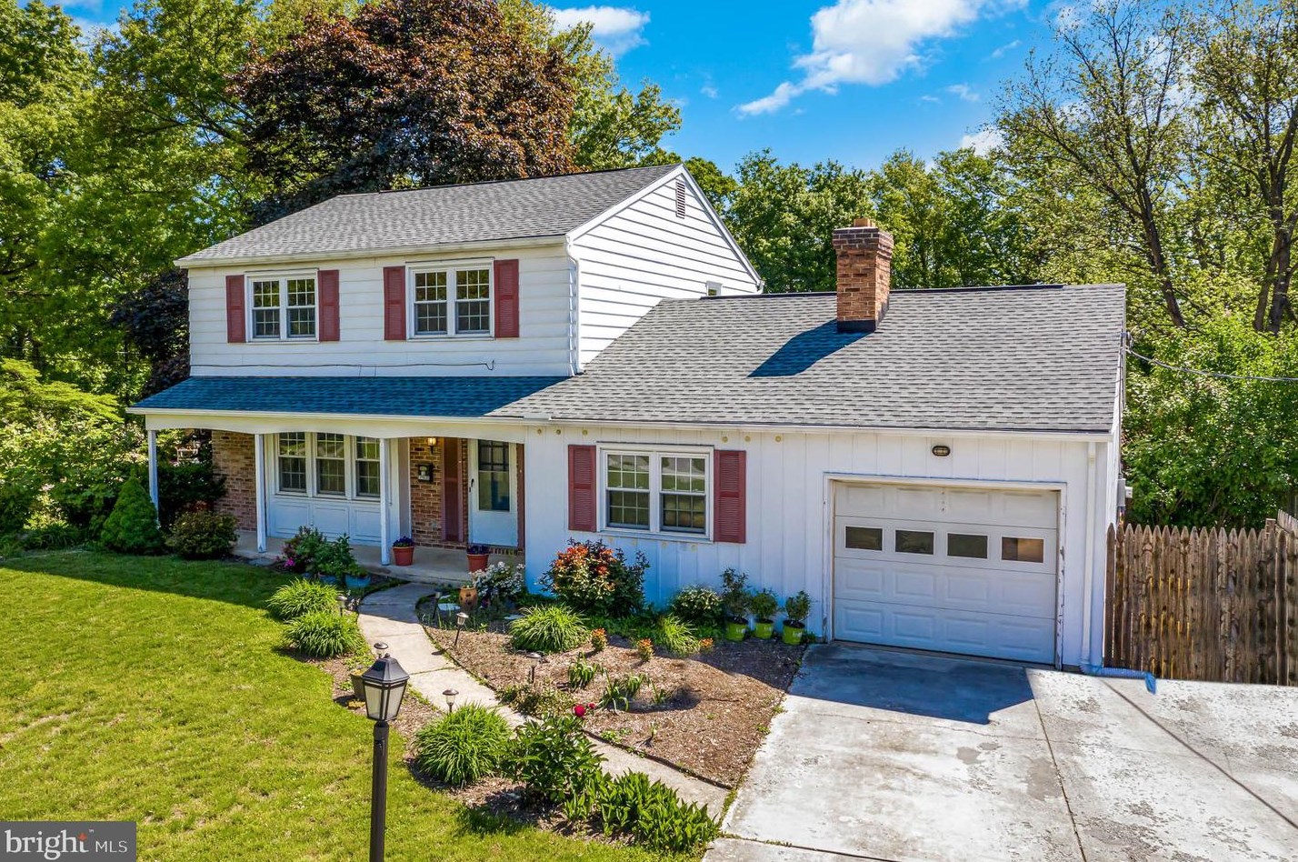 10 Cypress Pl, Camp Hill, PA 17011