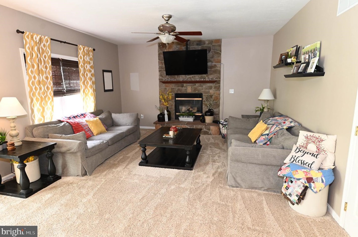 32 Valley Rd, Shrewsbury PA  17361-1116 exterior