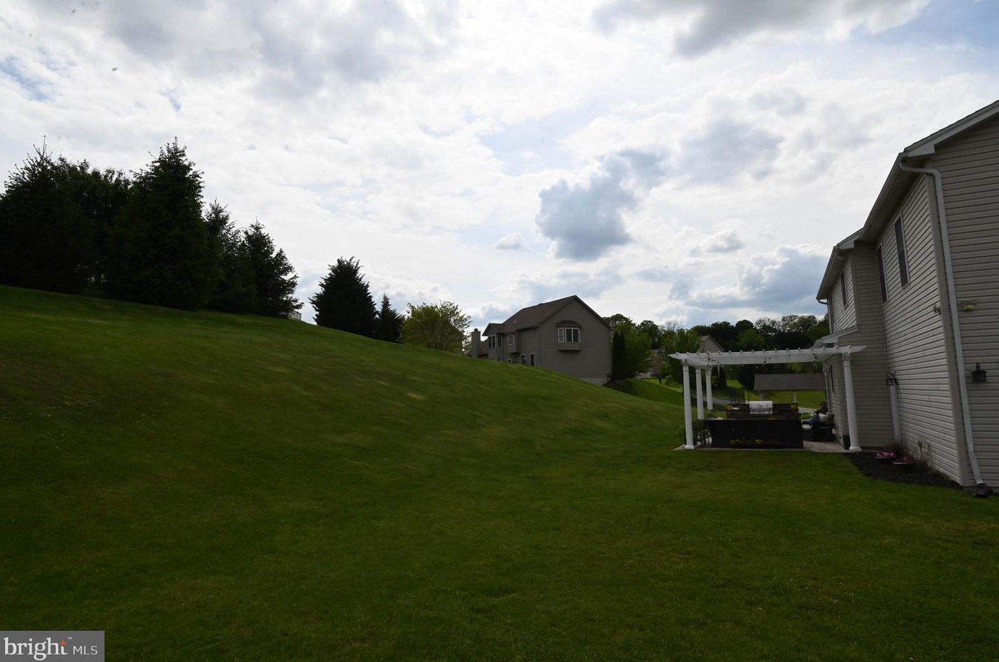 32 Valley Rd, Shrewsbury PA  17361-1116 exterior