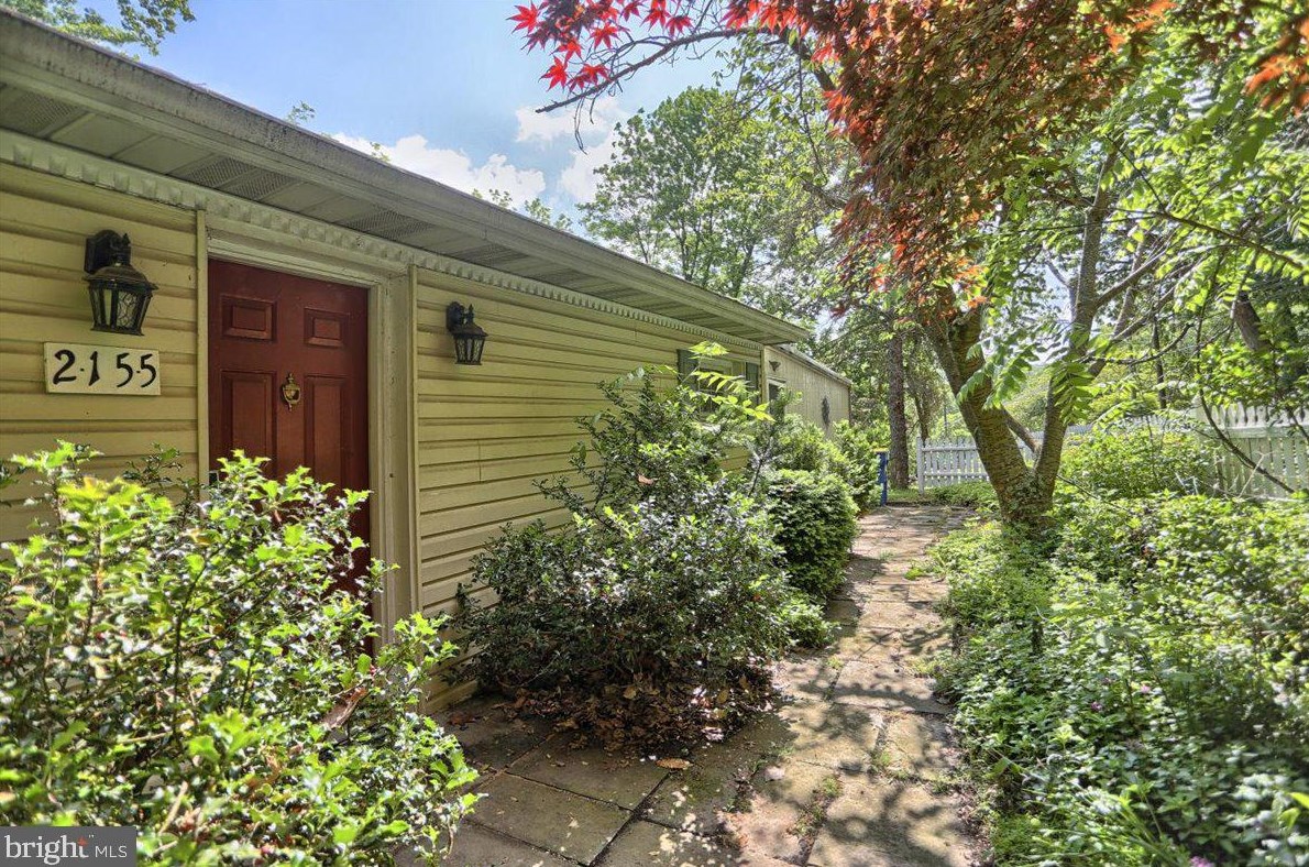 2155 Potts Hill Rd, Etters, PA 17319