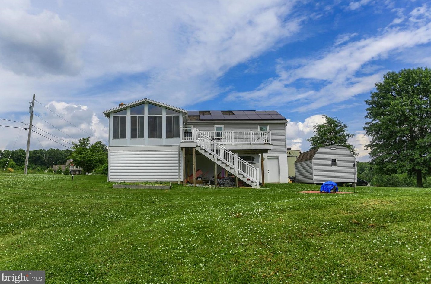 100 Morningside Dr, Red Lion, PA 17356
