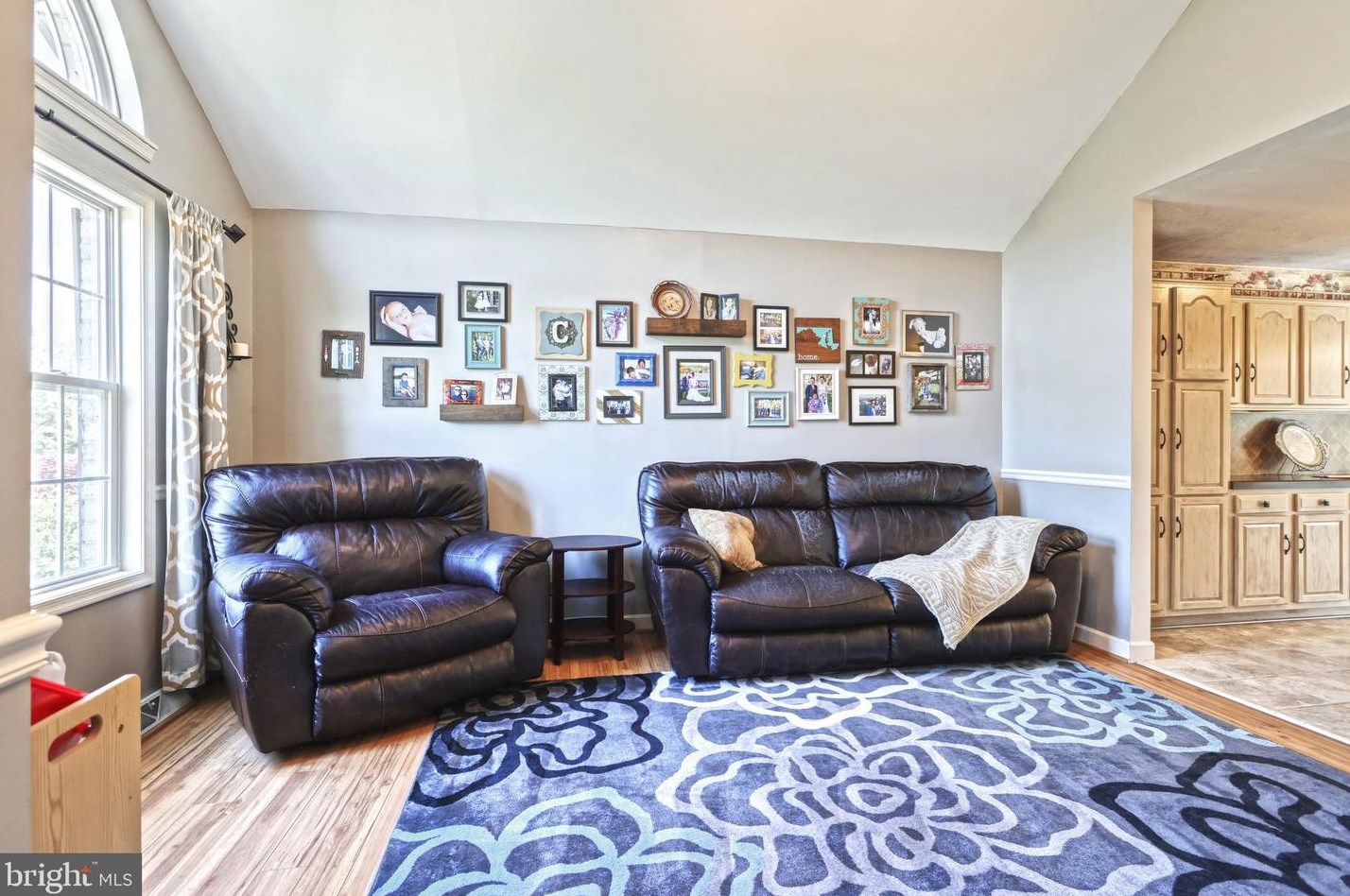 26 Burns Rd, Spring Grove, PA 17362