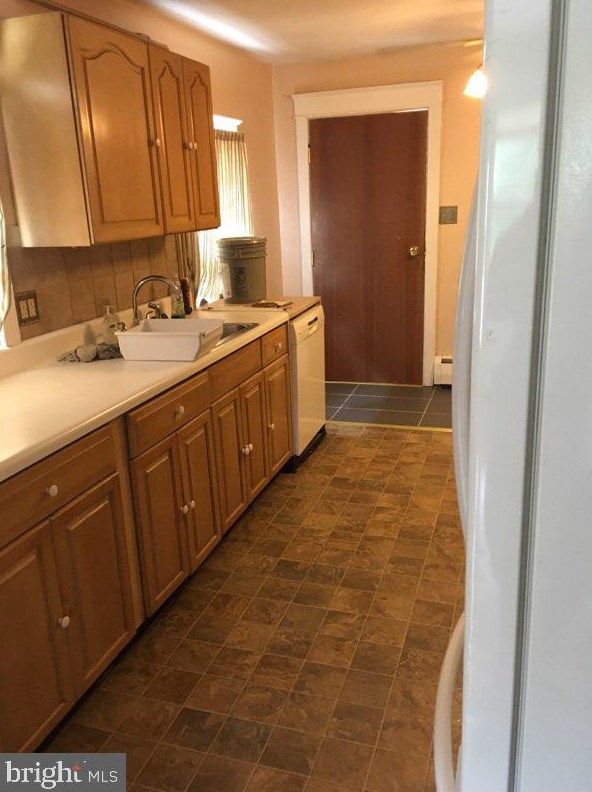 8 Blacksmith Ave, Bittersville PA  17366-9751 exterior