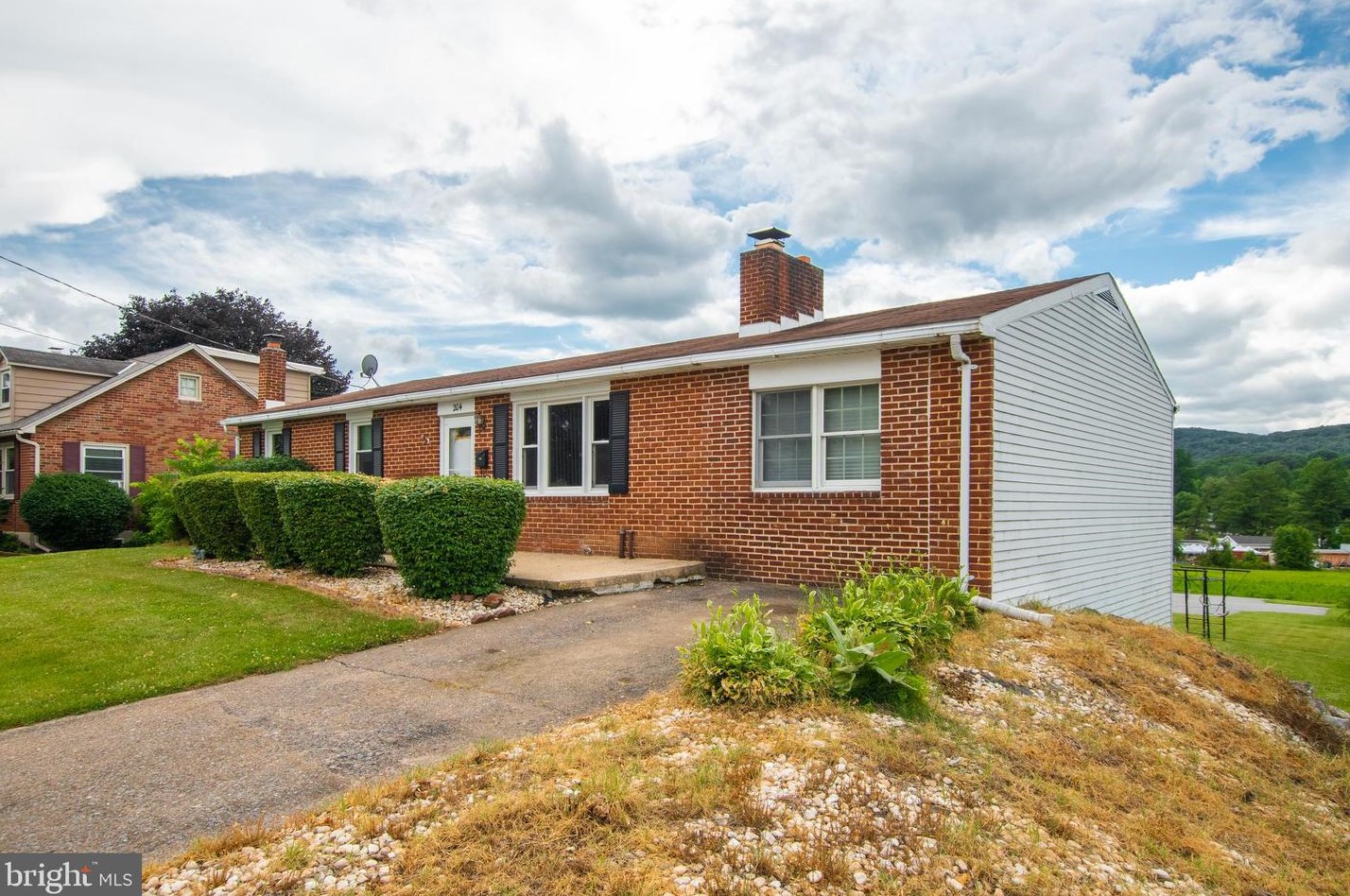 204 W York St, Siddonsburg, PA 17019