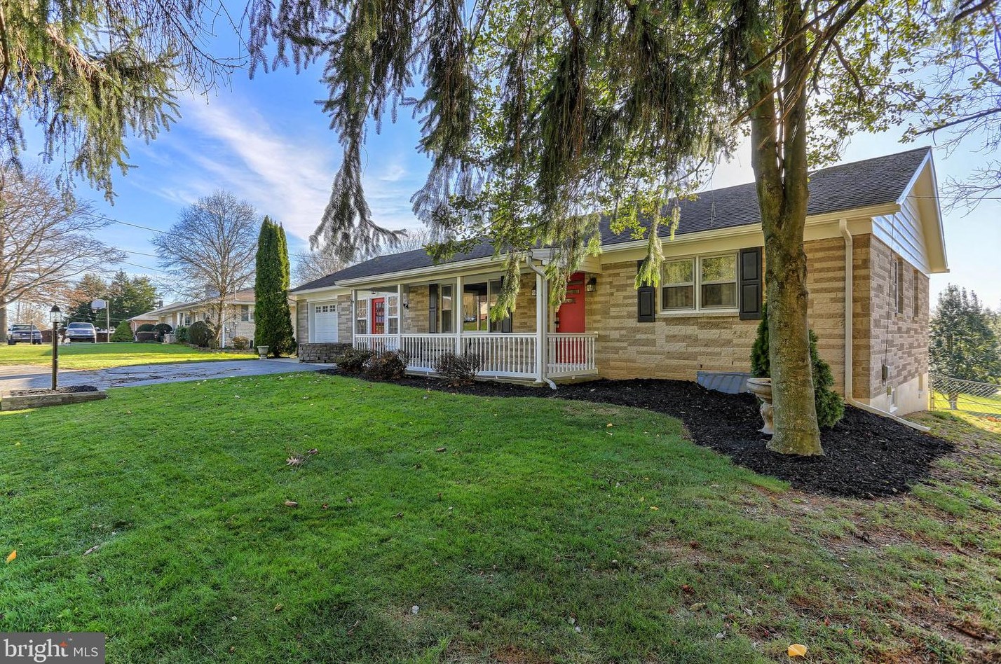 4682 E Prospect Rd, York, PA 17406