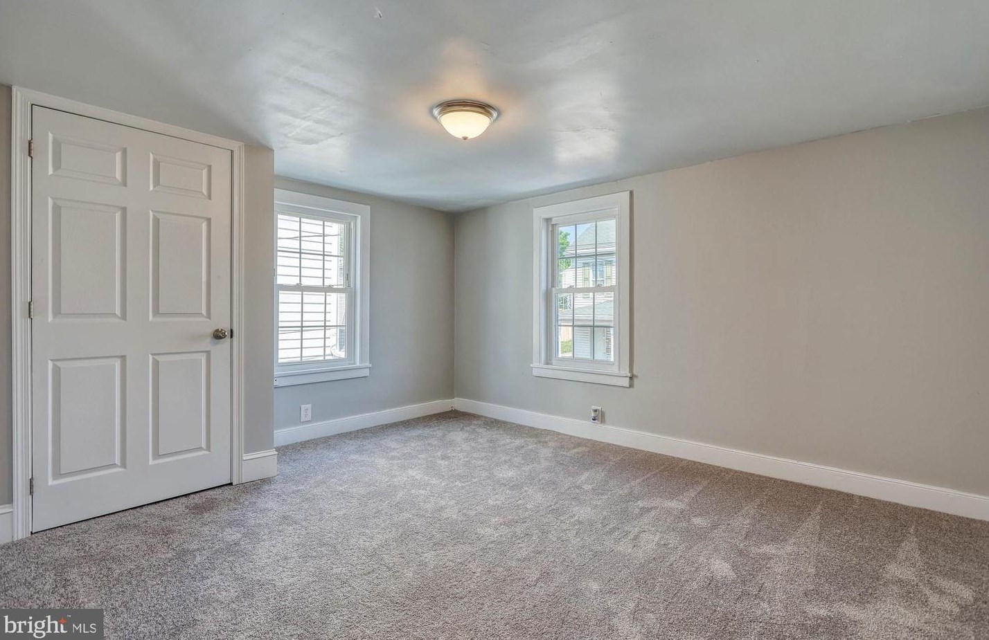 210 Cooper St, Strinestown PA  17345-1416 exterior