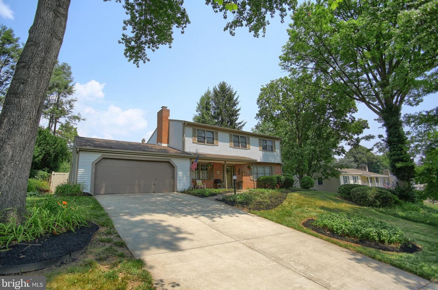 17 Meadow Dr, Camp Hill, PA 17011