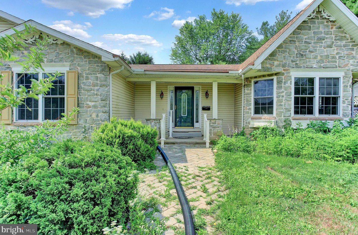 46 Lexington Dr, Shrewsbury, PA 17361