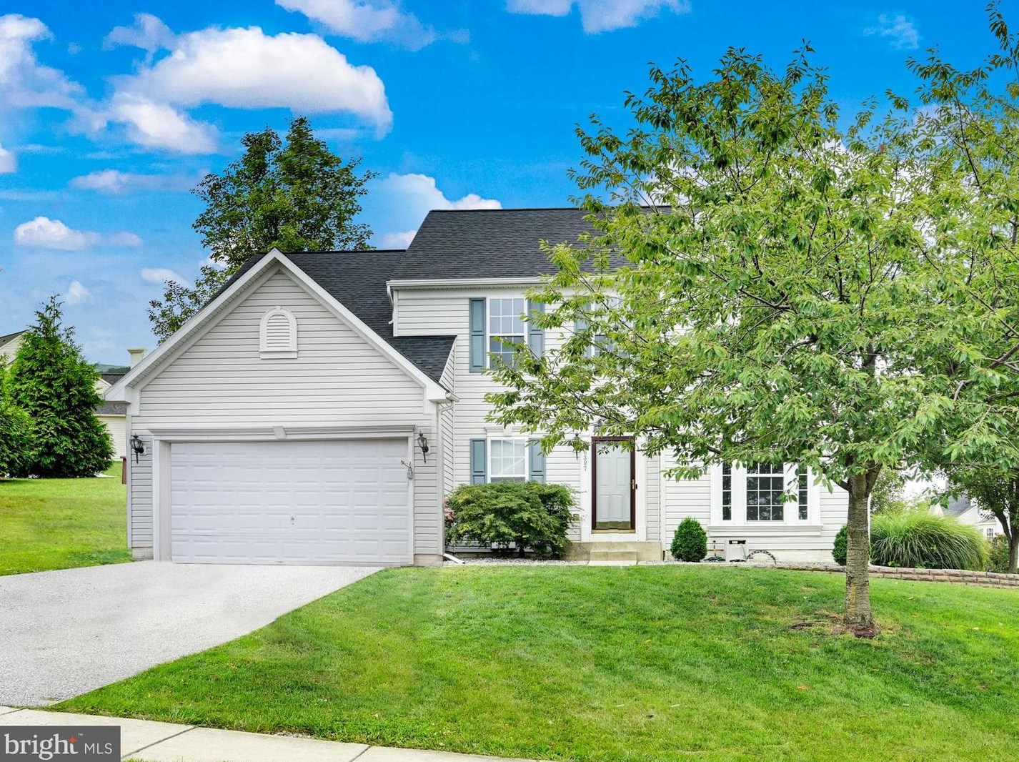 6387 Lauren Ln, Spring Grove, PA 17362