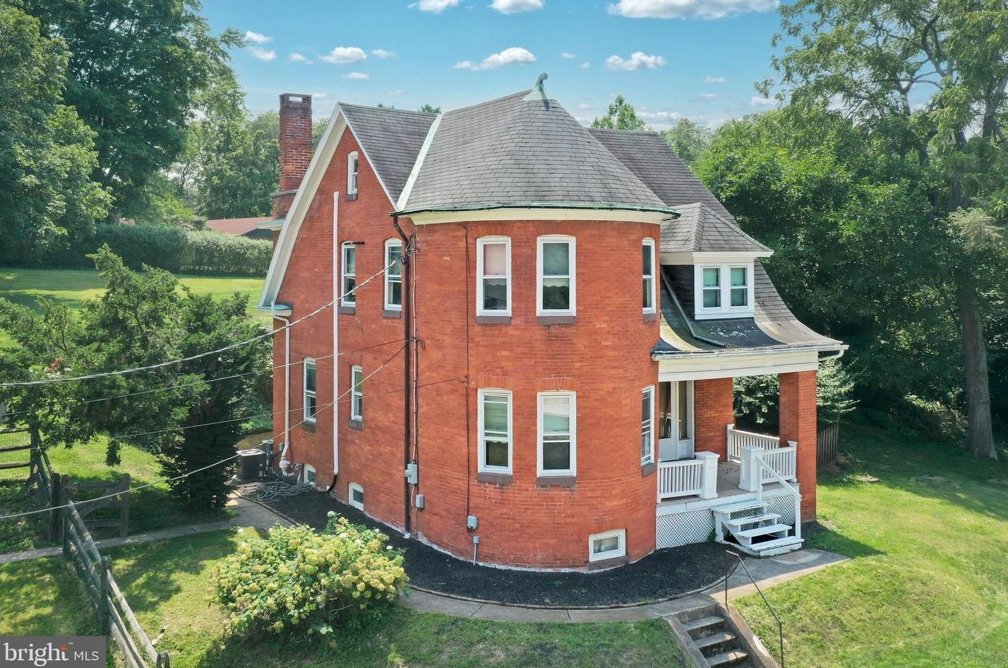 5516 Lehman Rd, Spring Grove, PA 17362