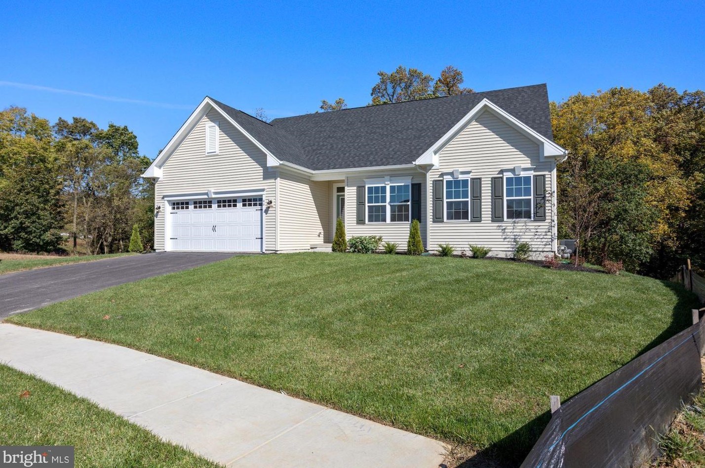 552 Monocacy Trail, Spring Grove, PA 17362