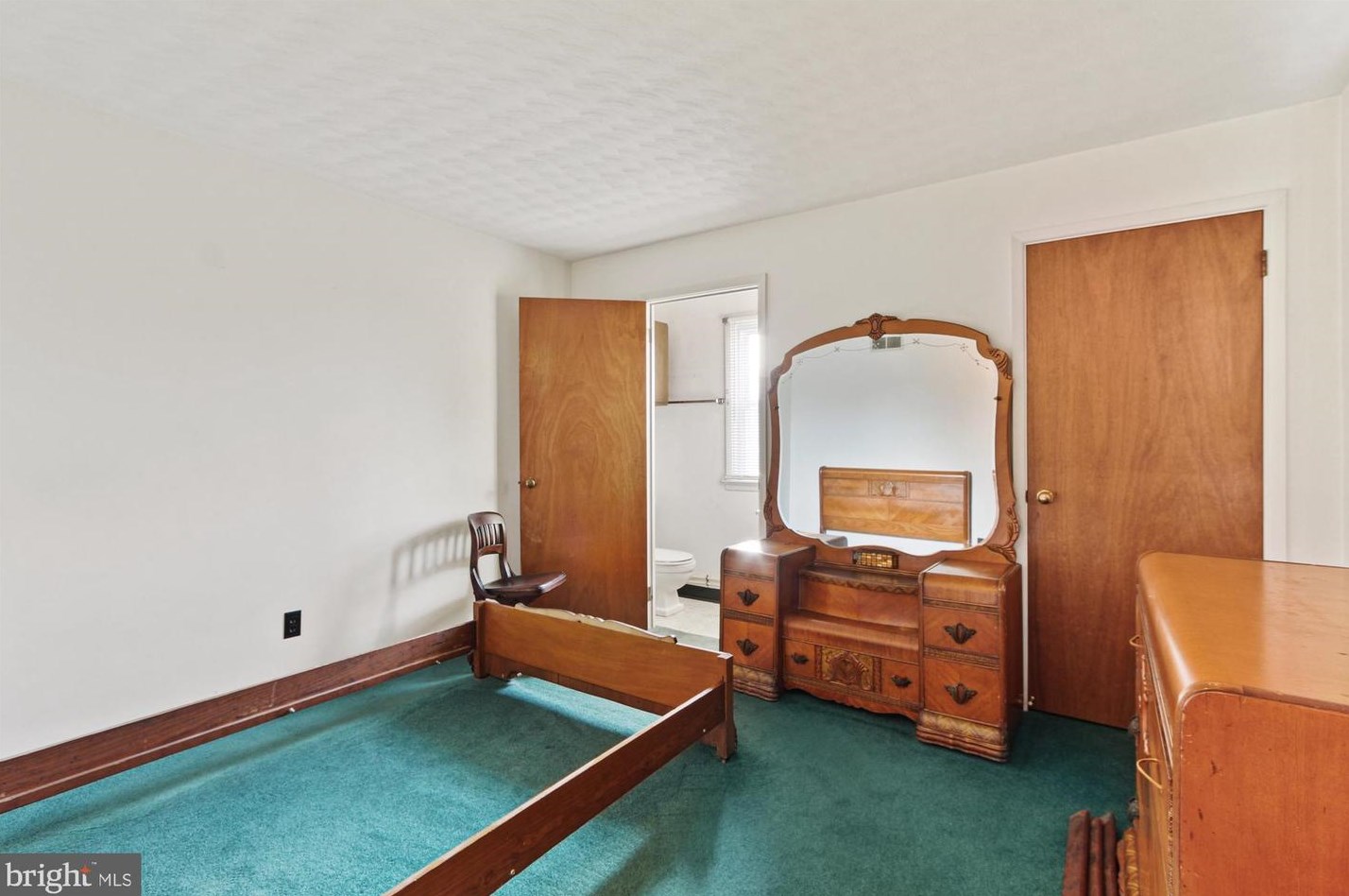 61 Franklin St, Yoe PA  17313-9569 exterior