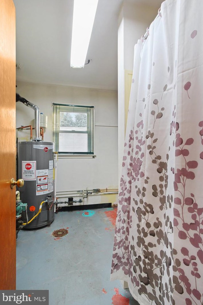 61 Franklin St, Yoe PA  17313-9569 exterior