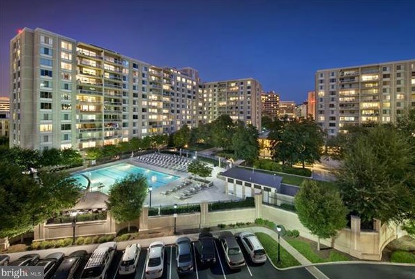 1600 S Eads #002/2, Arlington, VA 22202