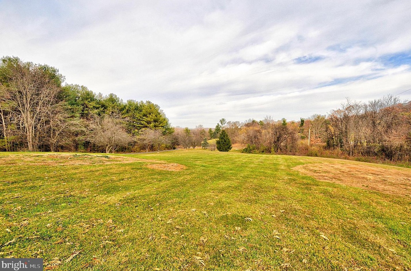 1651 Marlboro, Stephens City, VA 22655