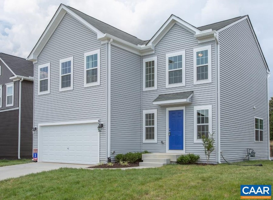 118 Fontaine Ave, Waynesboro, VA 22980-3810