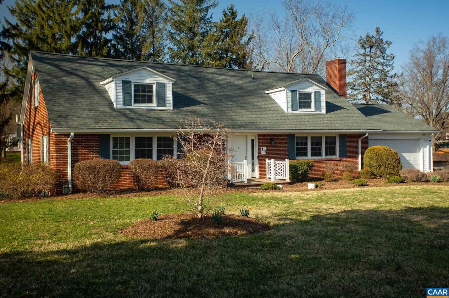 611 Northgate Ave, Waynesboro, VA 22980-3529
