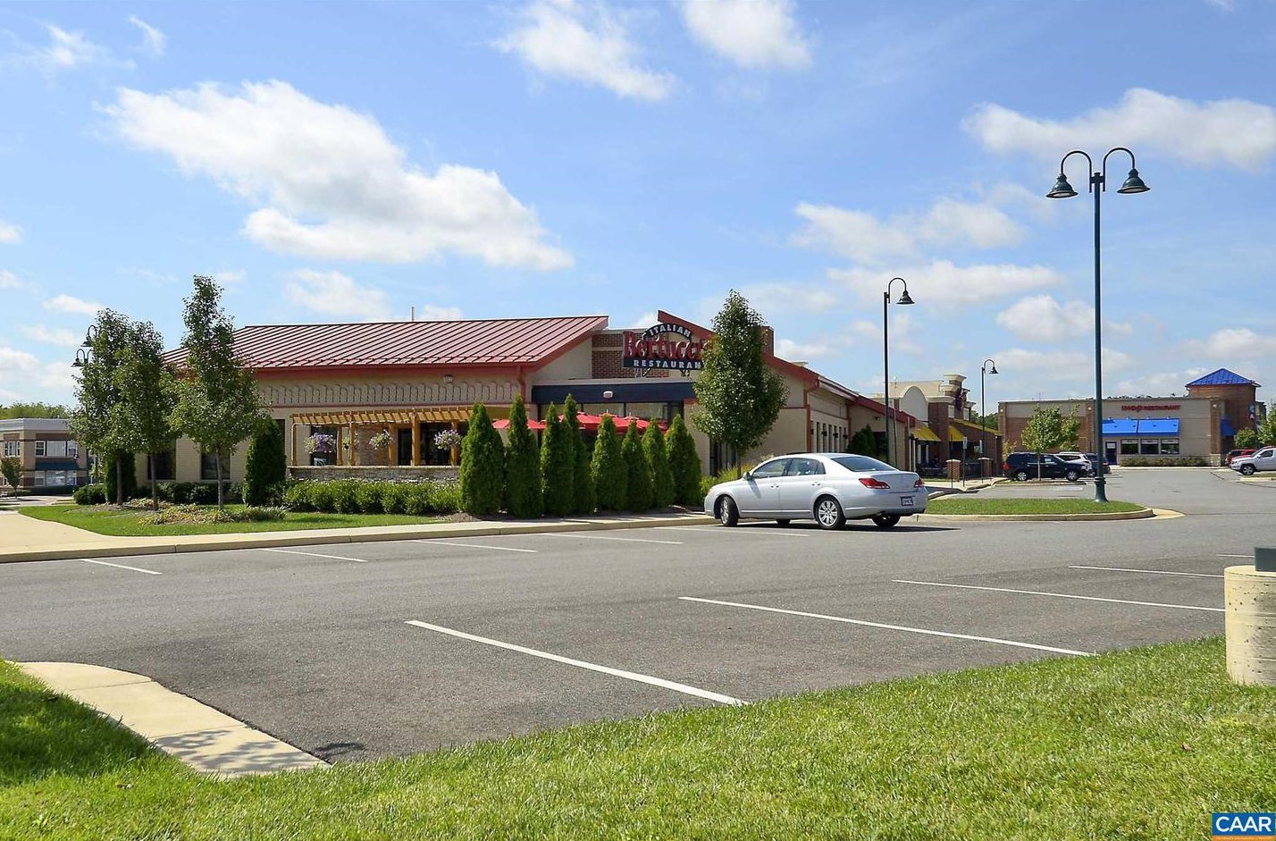 53 Quincy Ct, Dulles VA  20165-5755 exterior
