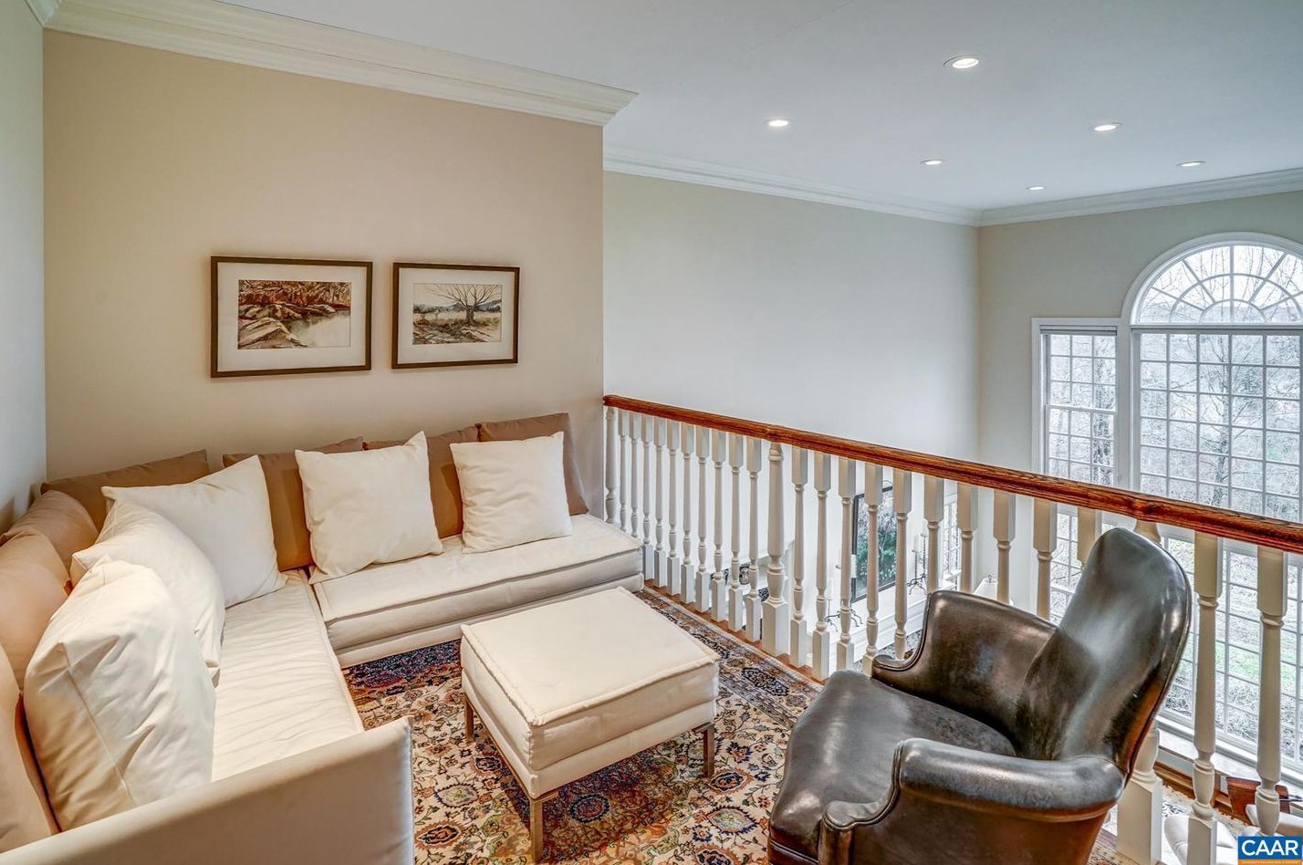 3067 Darby Rd, Keswick VA 22947-2730 exterior