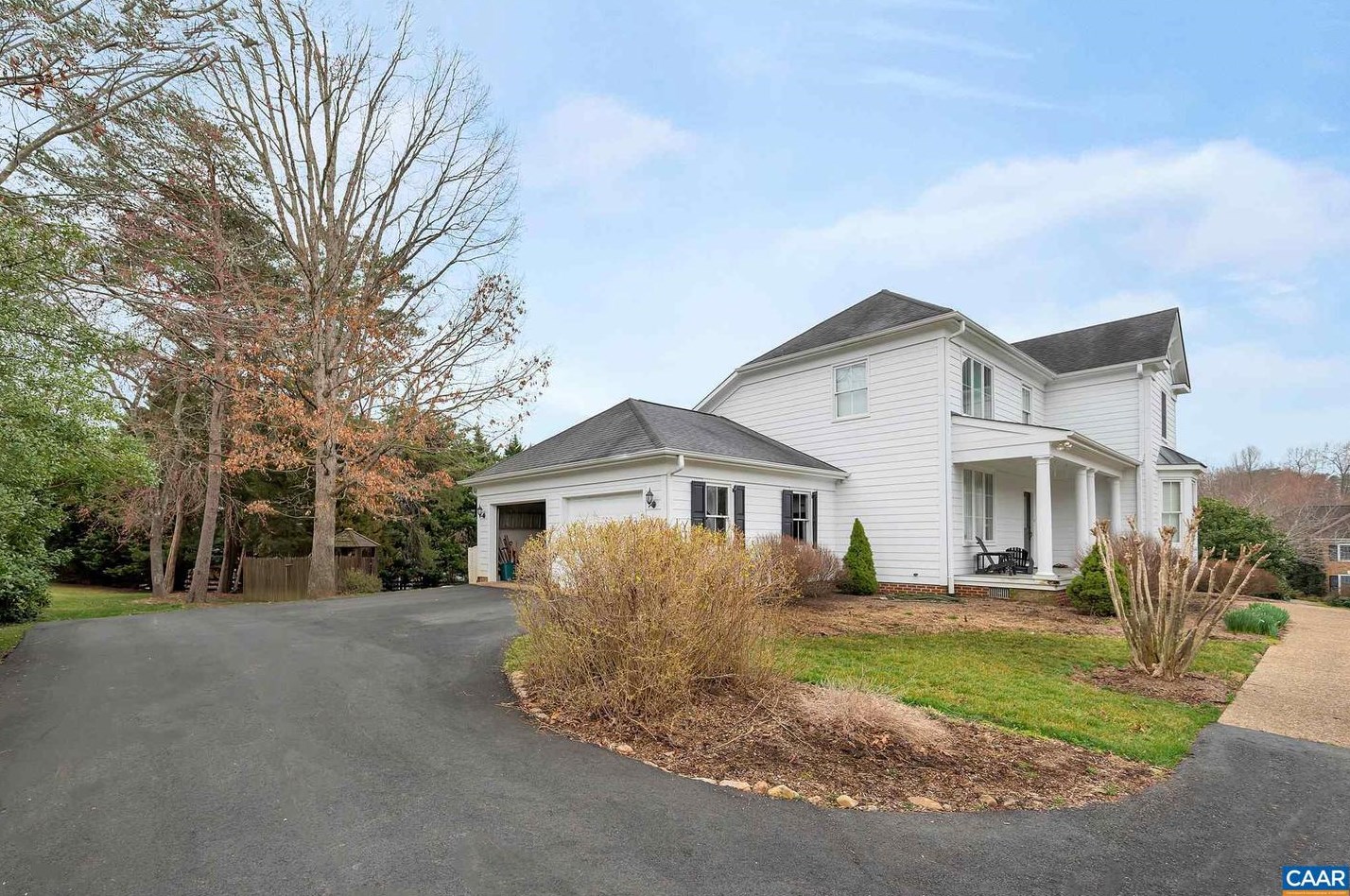 3632 Victoria Ln, Keswick, VA 22947