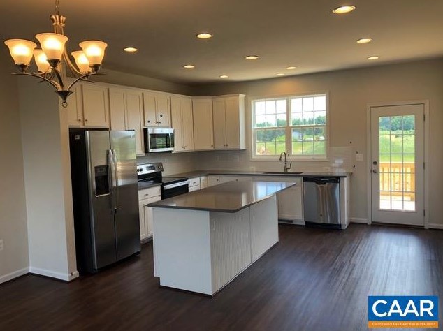 257 Court Rd, Waynesboro, VA 22980-5505