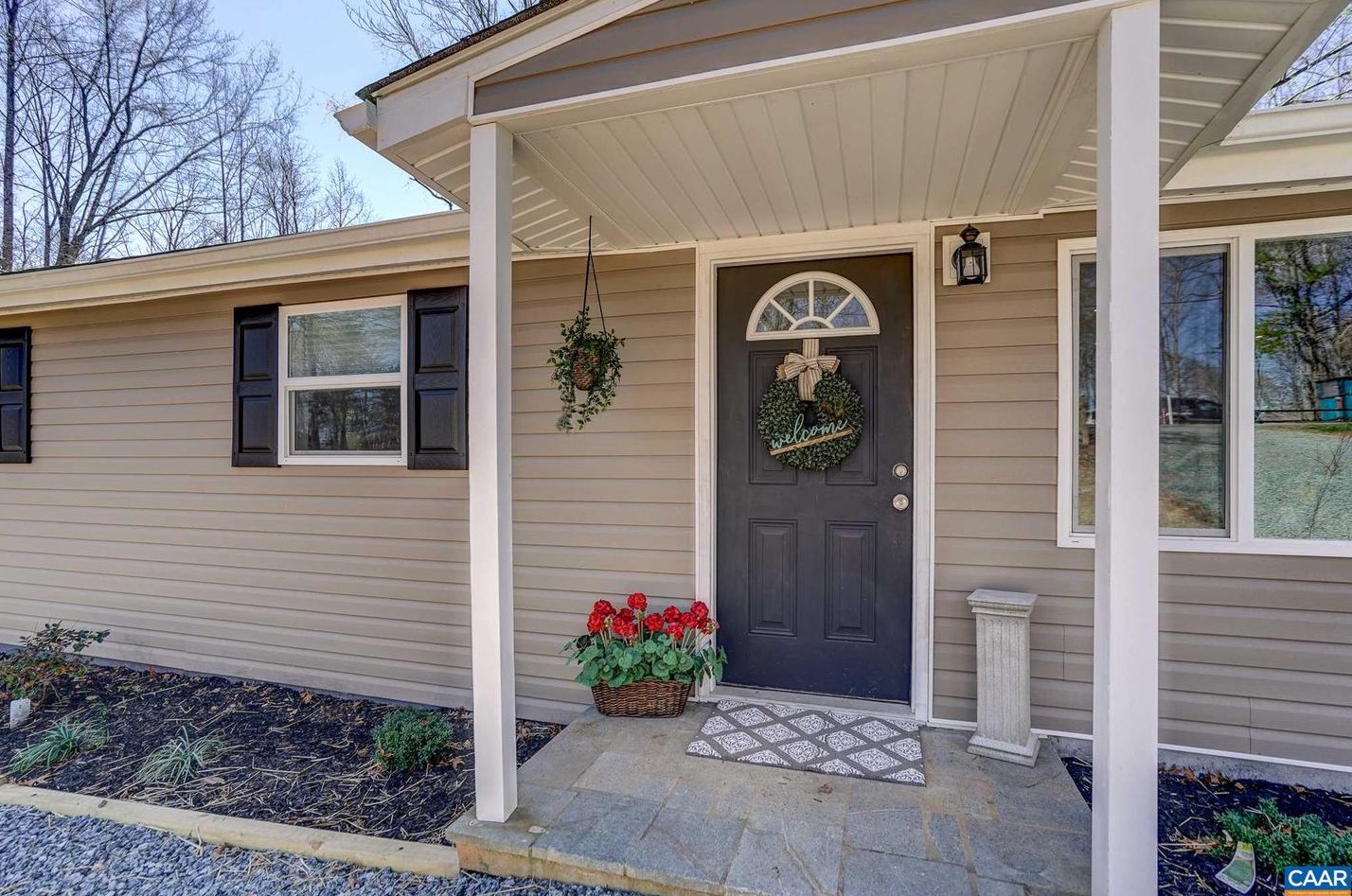 8730 Chestnut Grove Rd, Esmont, VA 22937