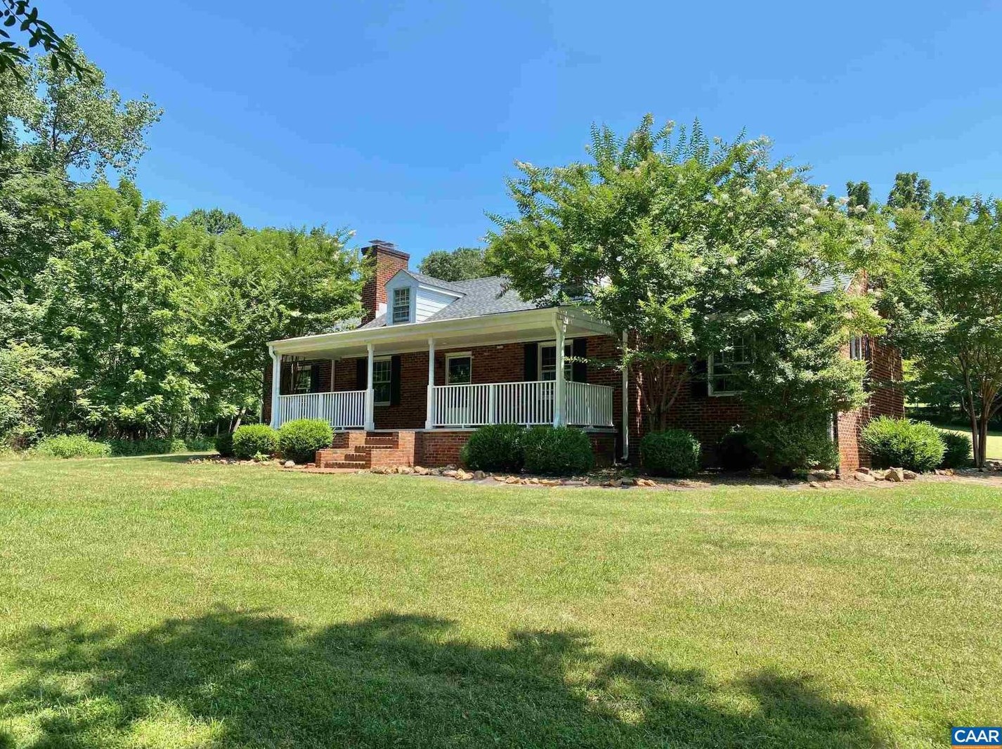 2278 Hansens Mountain Rd, Charlottesville, VA 22911