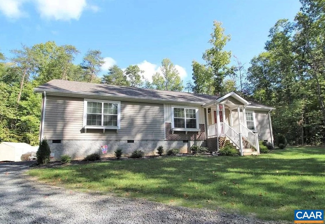 46 Oakleigh Ln, Bumpass, VA 23024