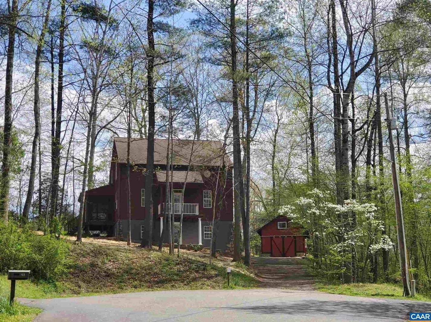 101 Gardenia Rd, Ruckersville, VA 22968-2556