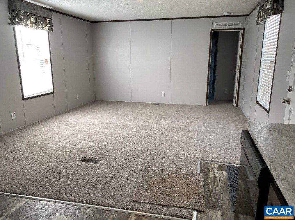 1600 Se 6th St #44, Charlottesville, VA 22902