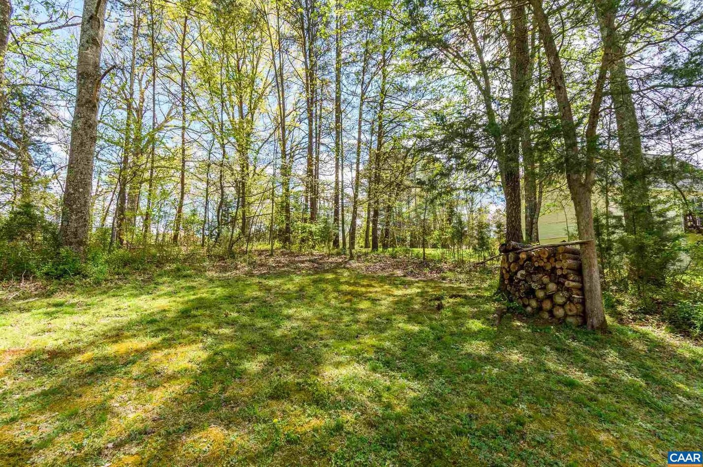 322 Daffodil Rd, Ruckersville VA  22968-2462 exterior