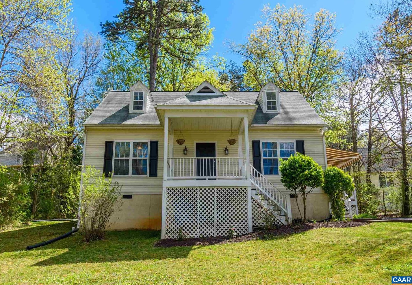 322 E Daffodil Rd, Ruckersville, VA 22968