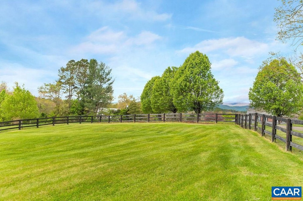 773 Swift Run Rd, Ruckersville VA  22968-2429 exterior