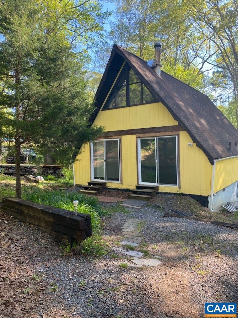 343 Goldenrod Rd, Ruckersville VA  22968-2051 exterior