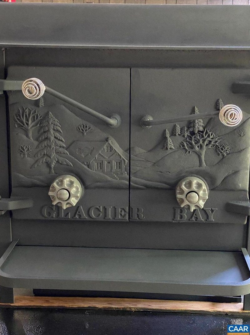 343 Goldenrod Rd, Ruckersville VA  22968-2051 exterior