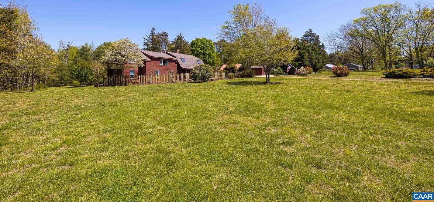 5507 Union Mills Rd, Troy, VA 22974