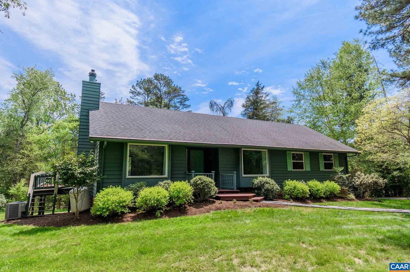 4215 Paddock Cir, Earlysville, VA 22936