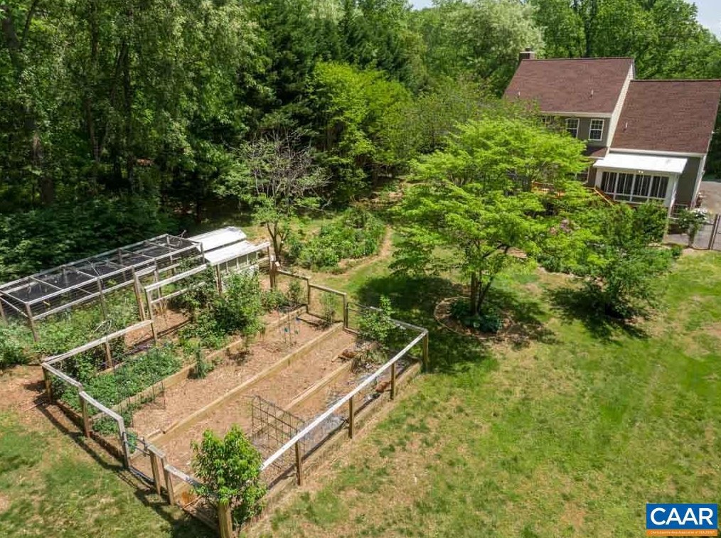 3500 Montgomery Ln, Charlottesville, VA 22903