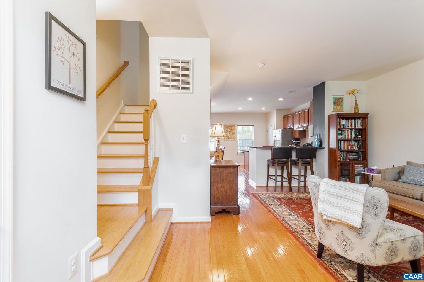 1854 Verona Dr, Charlottesville, VA 22911