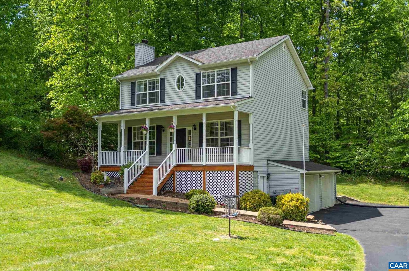 59 Oak Terrace Dr, Ruckersville VA  22968-3439 exterior