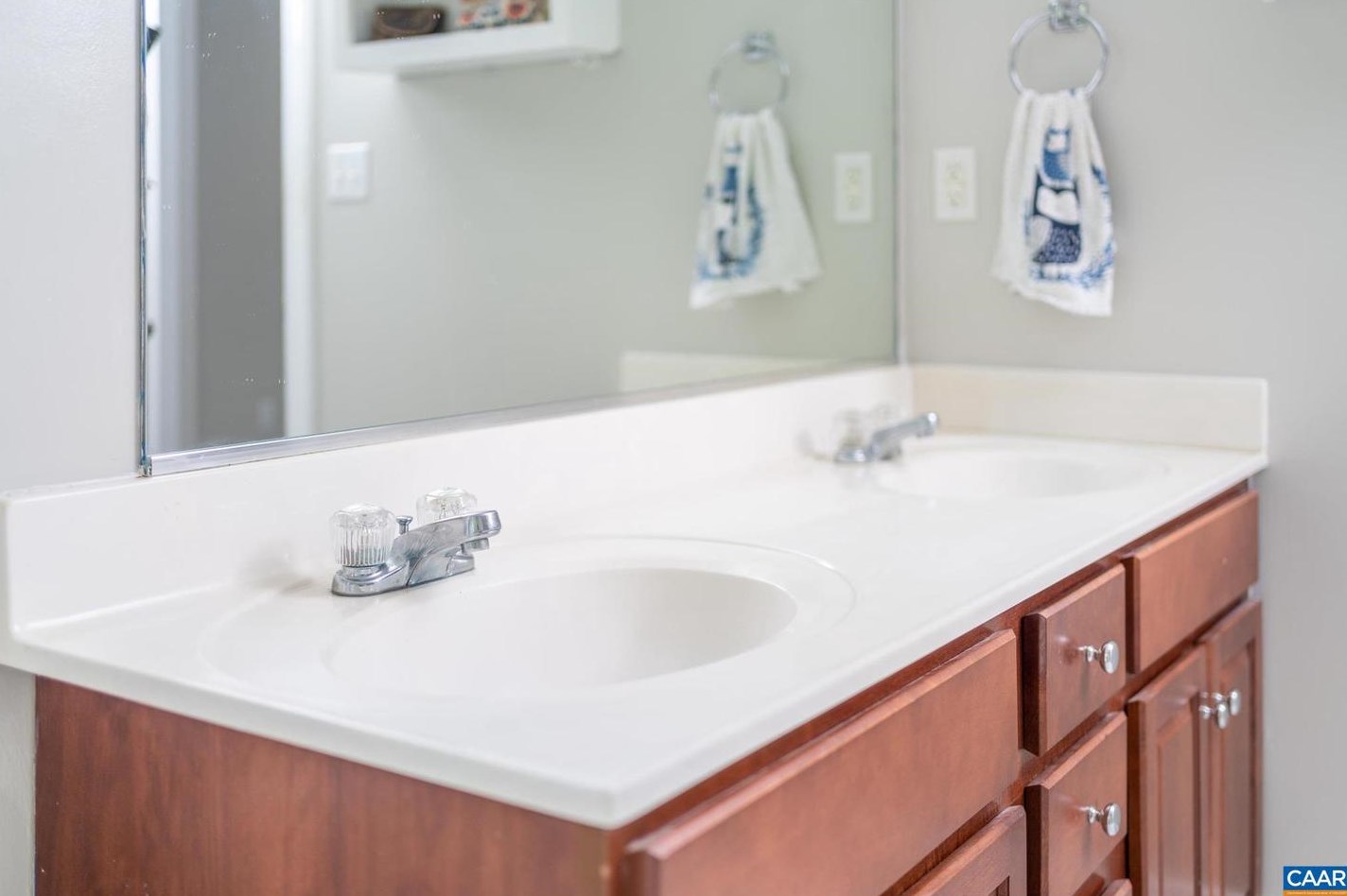 59 Oak Terrace Dr, Ruckersville VA  22968-3439 exterior