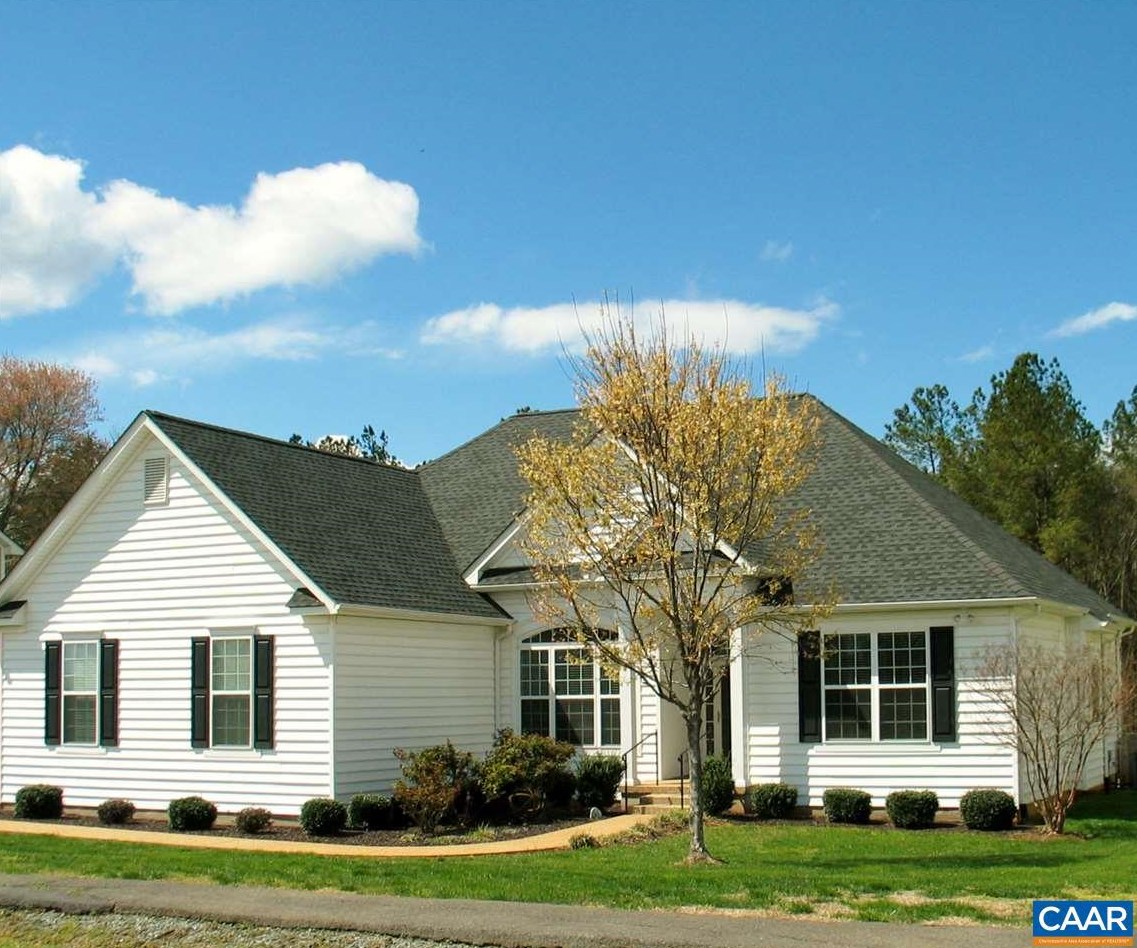 302 Glen Cir, Troy, VA 22974