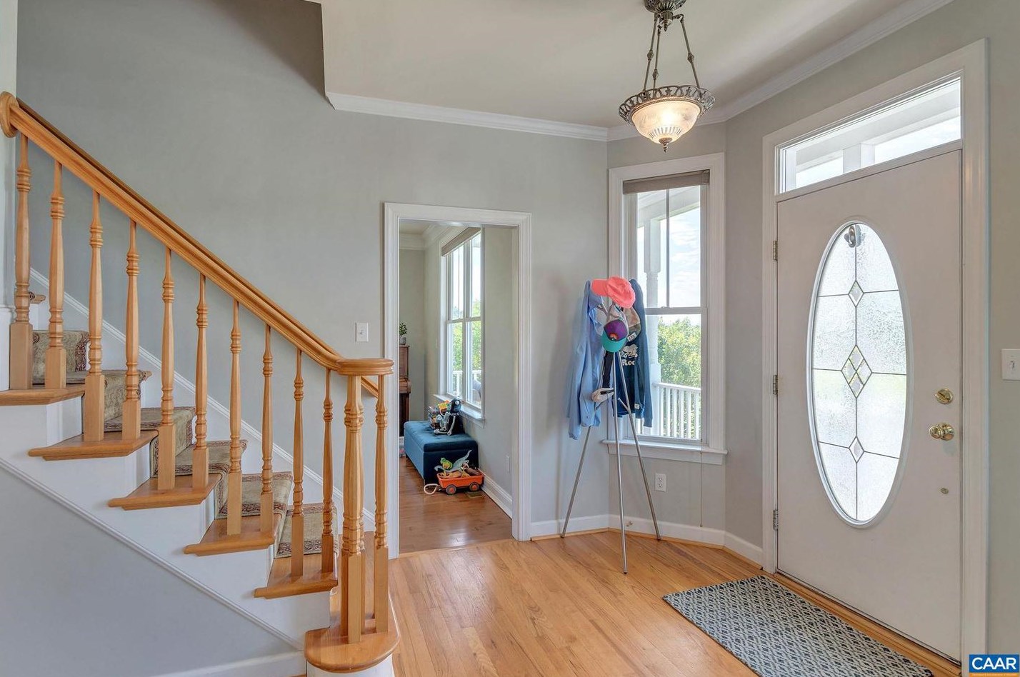1025 Rolling Meadow Ln, Crozet, VA 22932