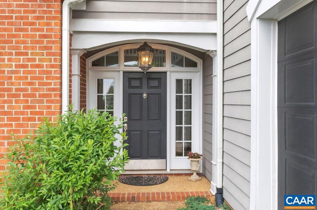 430 Grayrock Dr, Crozet, VA 22932