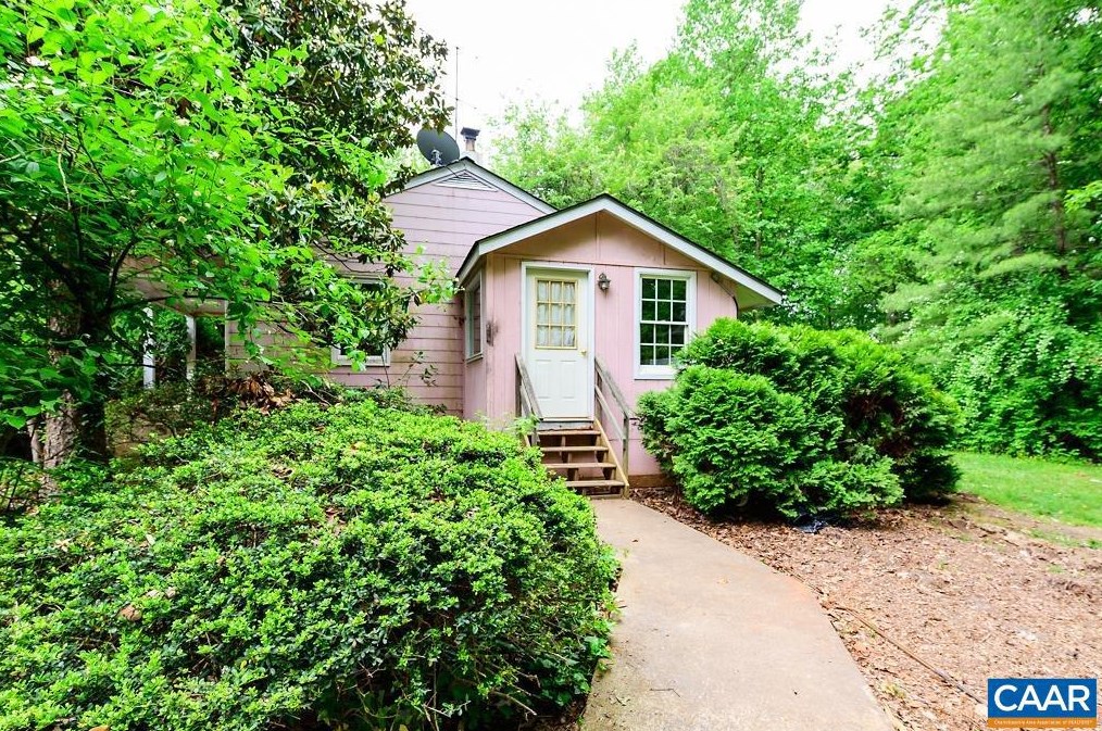 7068 Porters Rd, Esmont, VA 22937