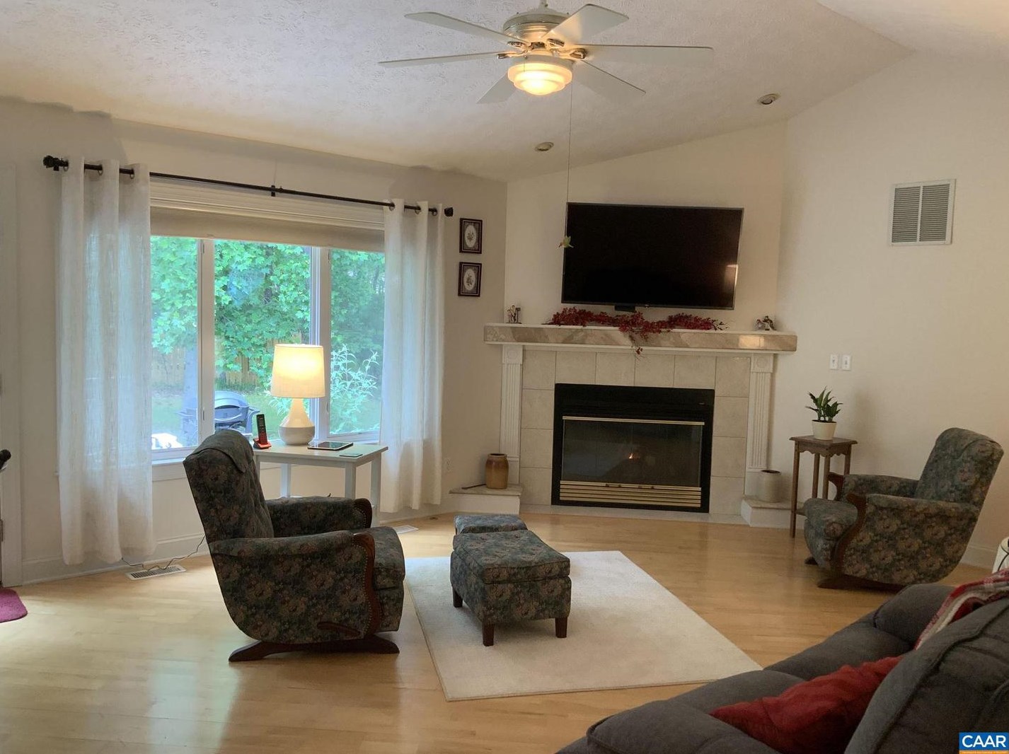 7 Loving Terrace, Bybee, VA 22963
